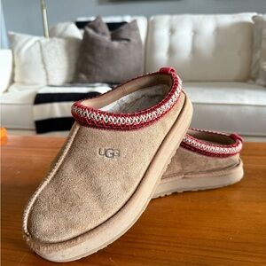 UGG Kids Tazz Slippers Chestnut | Size 3